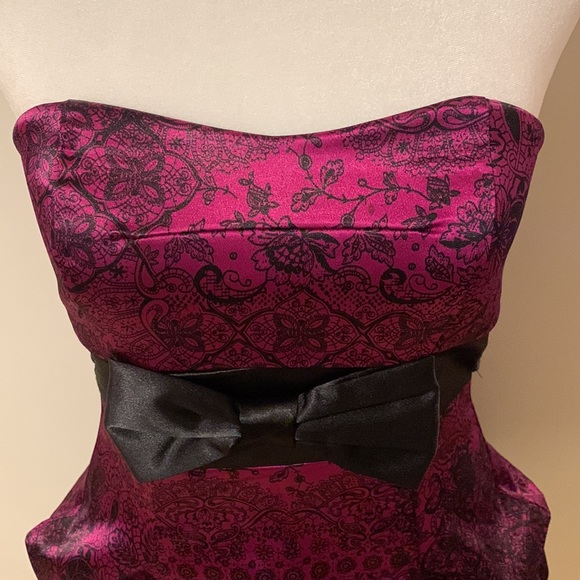 Juniors Formal Dress - Picture 3 of 6